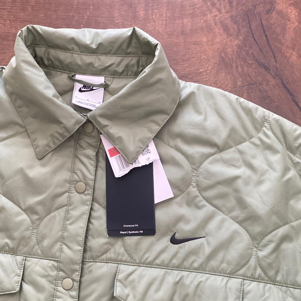 Nike Sportswear Essential Quilted Trench Coat Green Women’s Large NWT - Picture 2 of 7